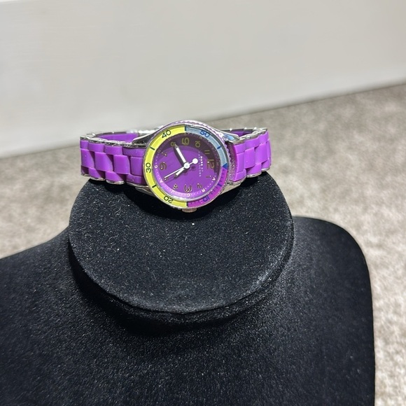Marc Jacobs marine purple watch water resistant 5ATM stainless steel 258800 - Picture 2 of 4
